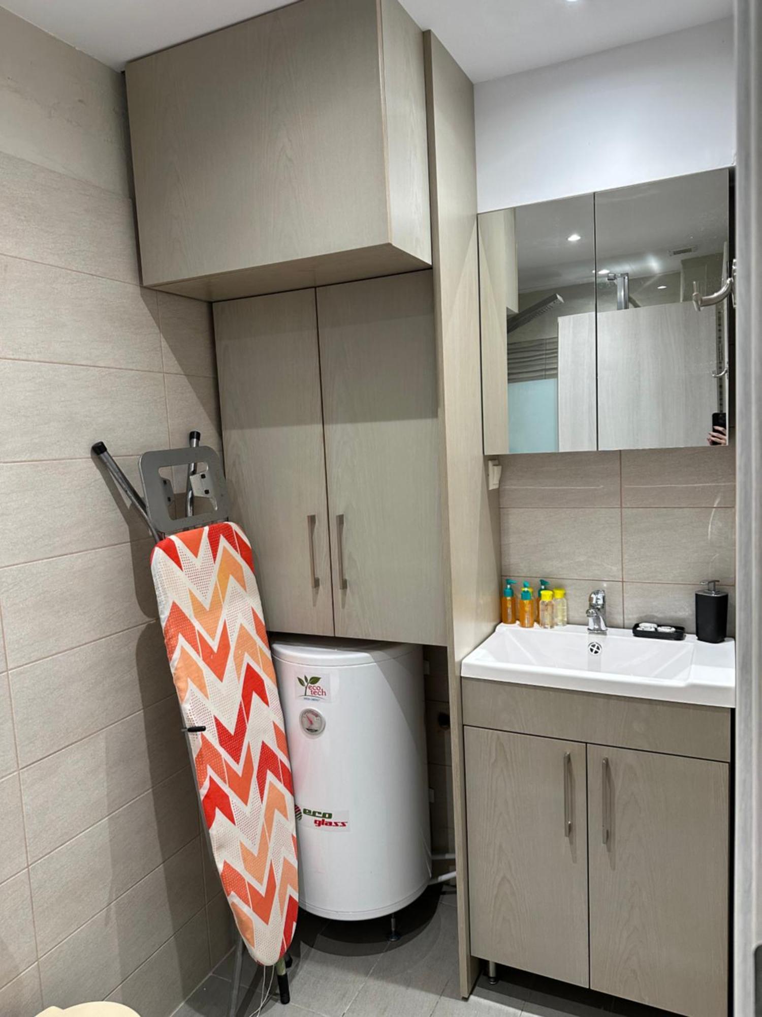 Apartamento Downtown Delight Thesbnb Tesalónica